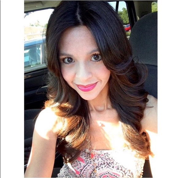 🍃🌸ℋℯ𝓁𝓁ℴ𝒹𝒶𝓇𝓇𝓇𝓁𝒾𝓃𝓰, Welcome to my Closet...🌸🍃🕊 - Picture 6 of 6